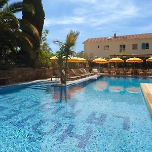 Hotel La Piscine ****